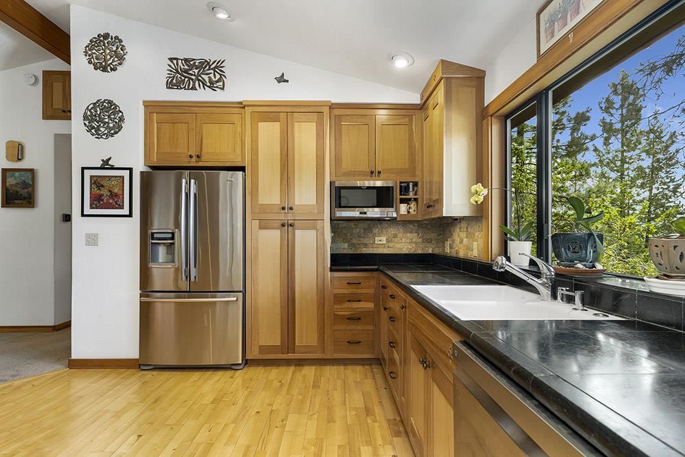 10155 Donner Trail Road Truckee, CA 96161 - Photo 9 of 21 Gallery Image 9