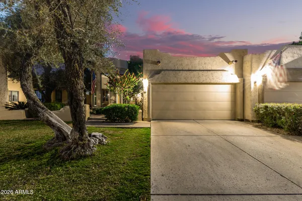 $575,000 | 6725 South Taylor Drive, Tempe, AZ 85283