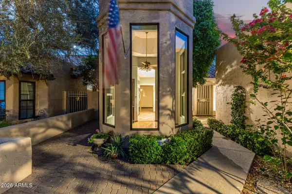 $575,000 | 6725 South Taylor Drive, Tempe, AZ 85283