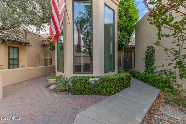 $575,000 | 6725 South Taylor Drive, Tempe, AZ 85283