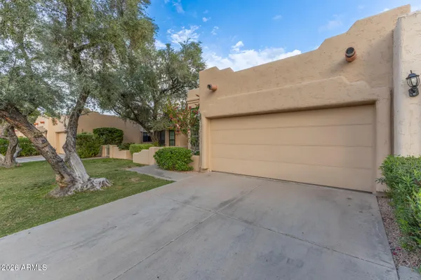 $575,000 | 6725 South Taylor Drive, Tempe, AZ 85283