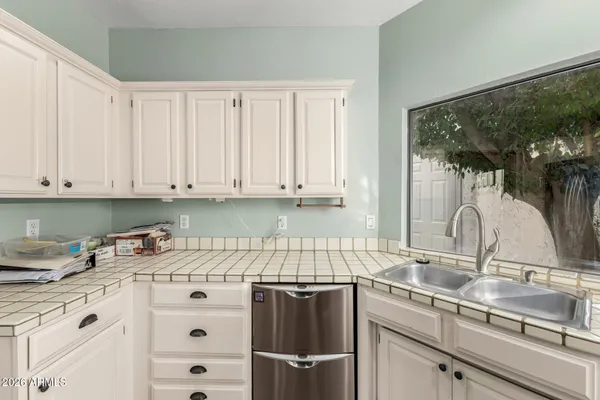 $575,000 | 6725 South Taylor Drive, Tempe, AZ 85283