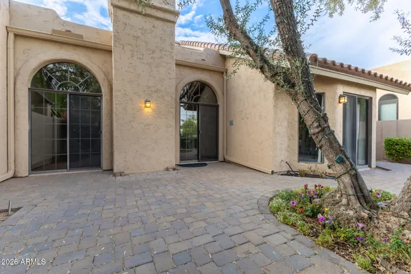 $575,000 | 6725 South Taylor Drive, Tempe, AZ 85283