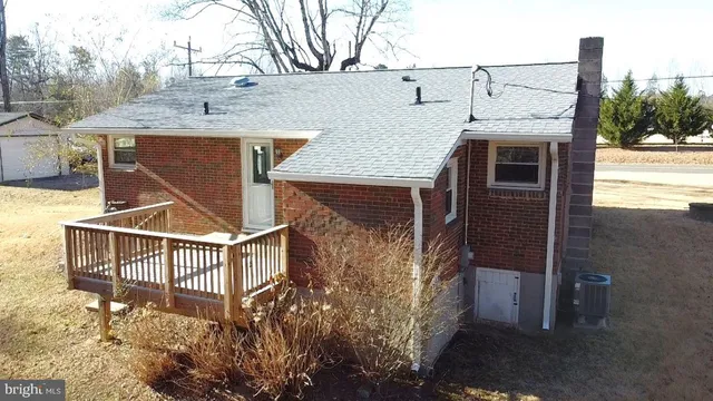 $399,000 | 12551 Bristersburg Road, Midland, VA 22728