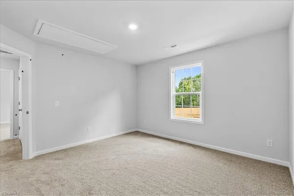 $329,990 | 12420 Gameland Drive, Laurinburg, NC 28352