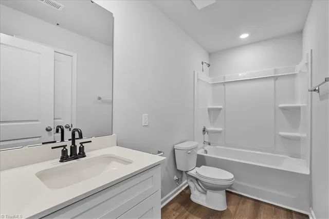 $329,990 | 12420 Gameland Drive, Laurinburg, NC 28352