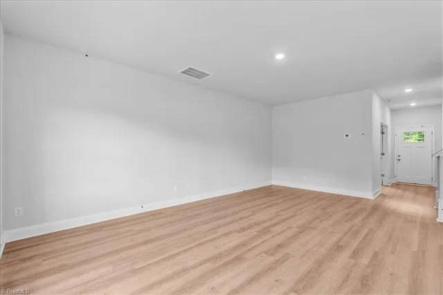 $329,990 | 12420 Gameland Drive, Laurinburg, NC 28352