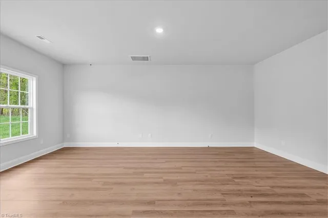 $329,990 | 12420 Gameland Drive, Laurinburg, NC 28352