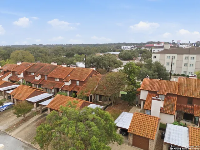 $269,500 | 139 Caleta Beach, San Antonio, TX 78232