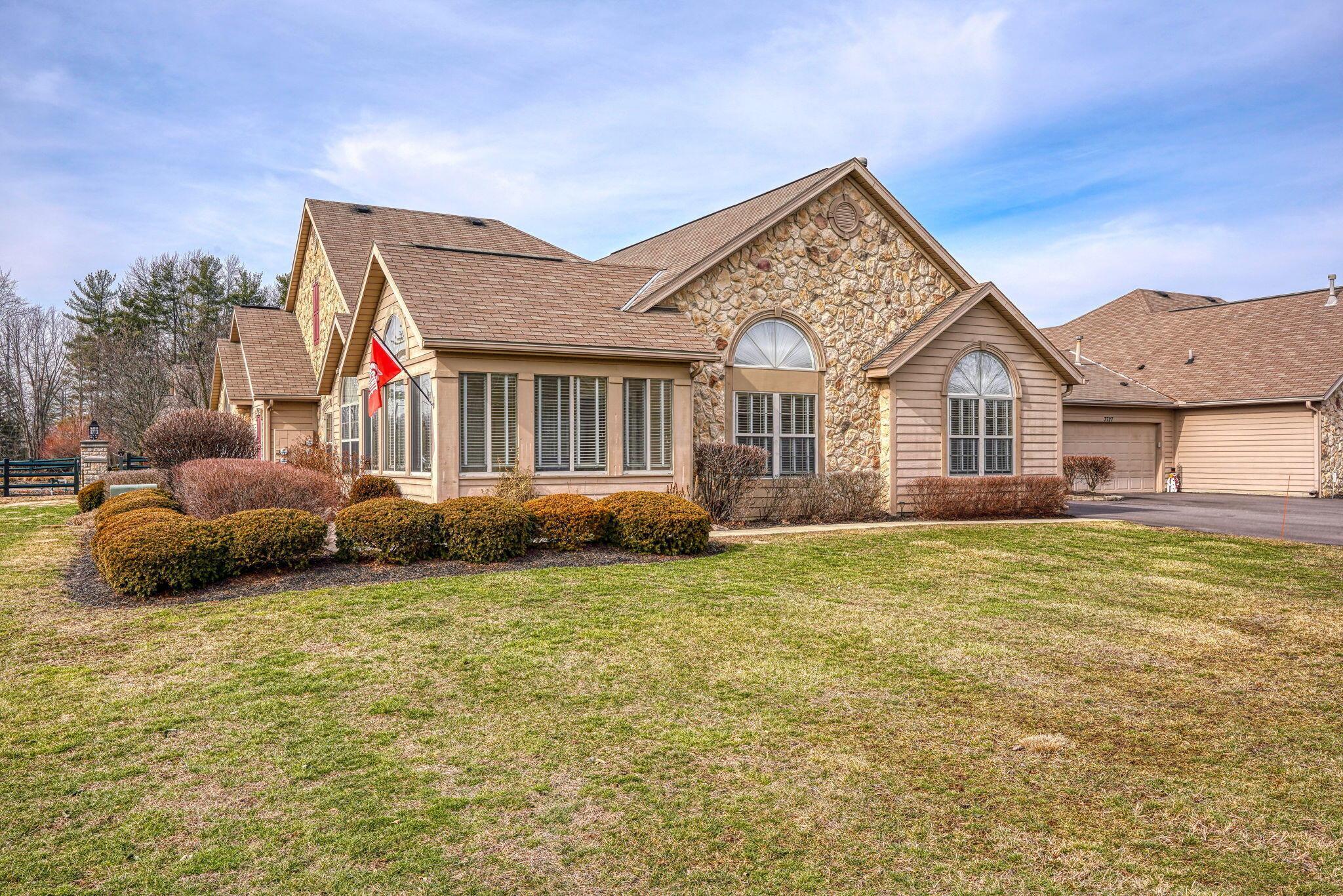 3725 Stoneway Point Powell, OH 43065 - Photo 3 of 54 3725 Stoneway Pt (54)
