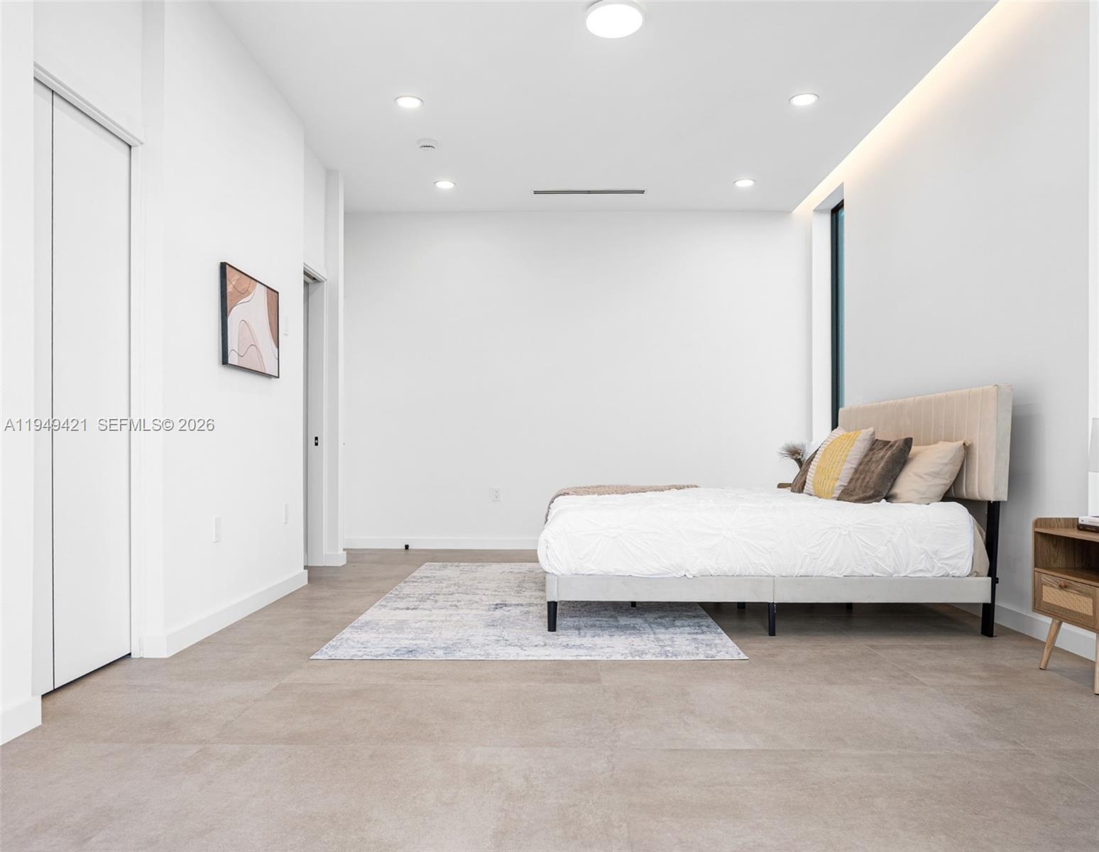 2823 Southwest 23rd Terrace Miami, FL 33145 - Photo 16 of 32