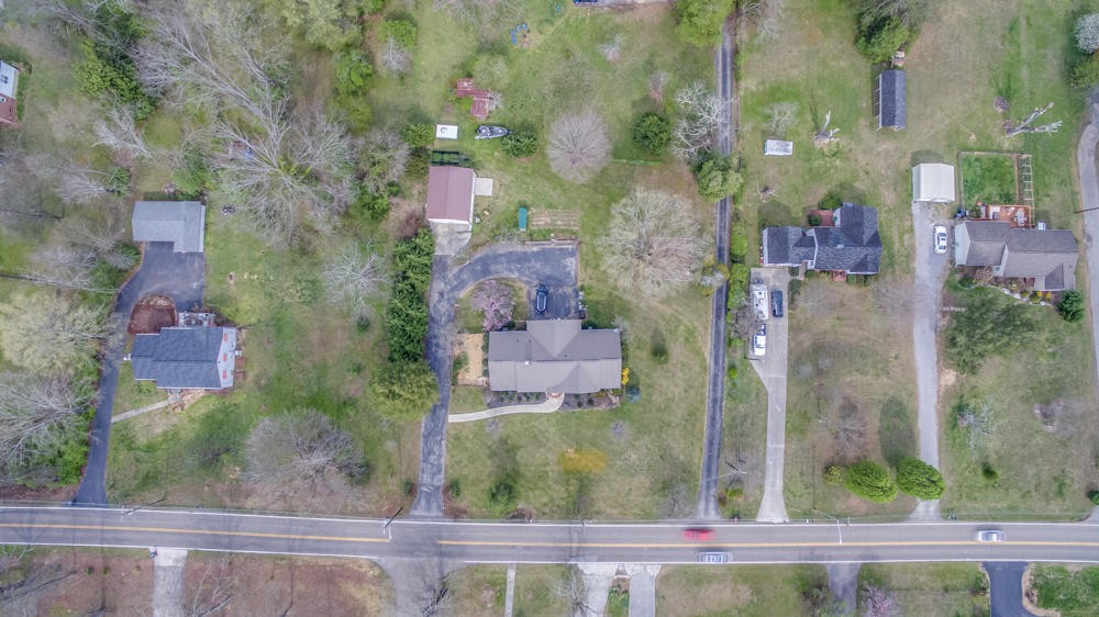 4996 Beverly Road Knoxville, TN 37918 - Photo 32 of 33 Gallery Image 32