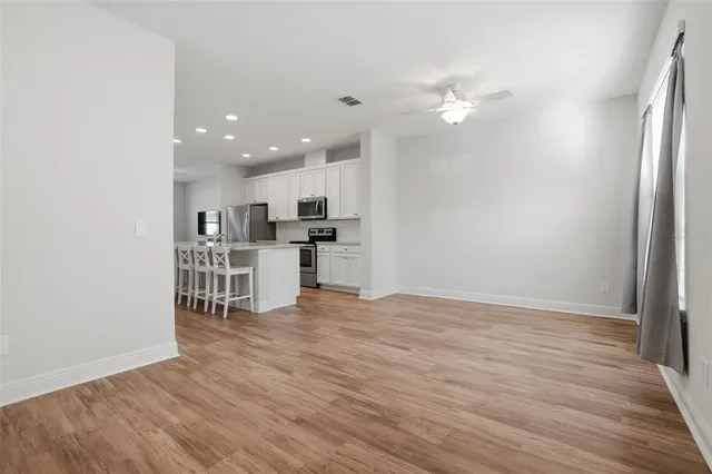 $399,900 | 15519 Honeybell Drive, Winter Garden, FL 34787