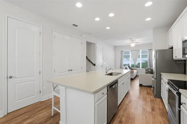 $399,900 | 15519 Honeybell Drive, Winter Garden, FL 34787