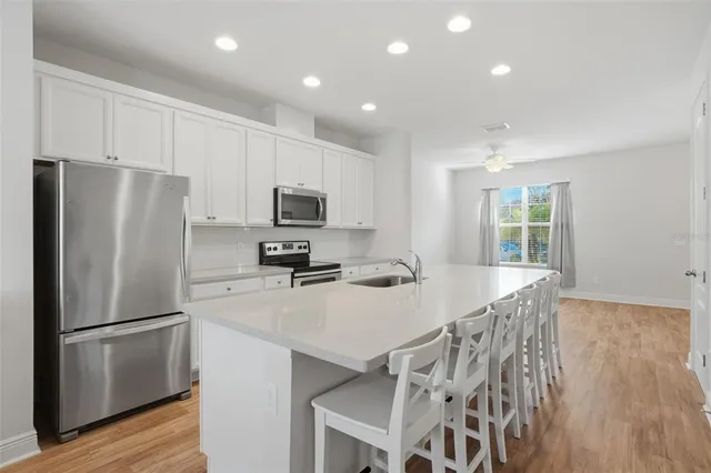 $399,900 | 15519 Honeybell Drive, Winter Garden, FL 34787