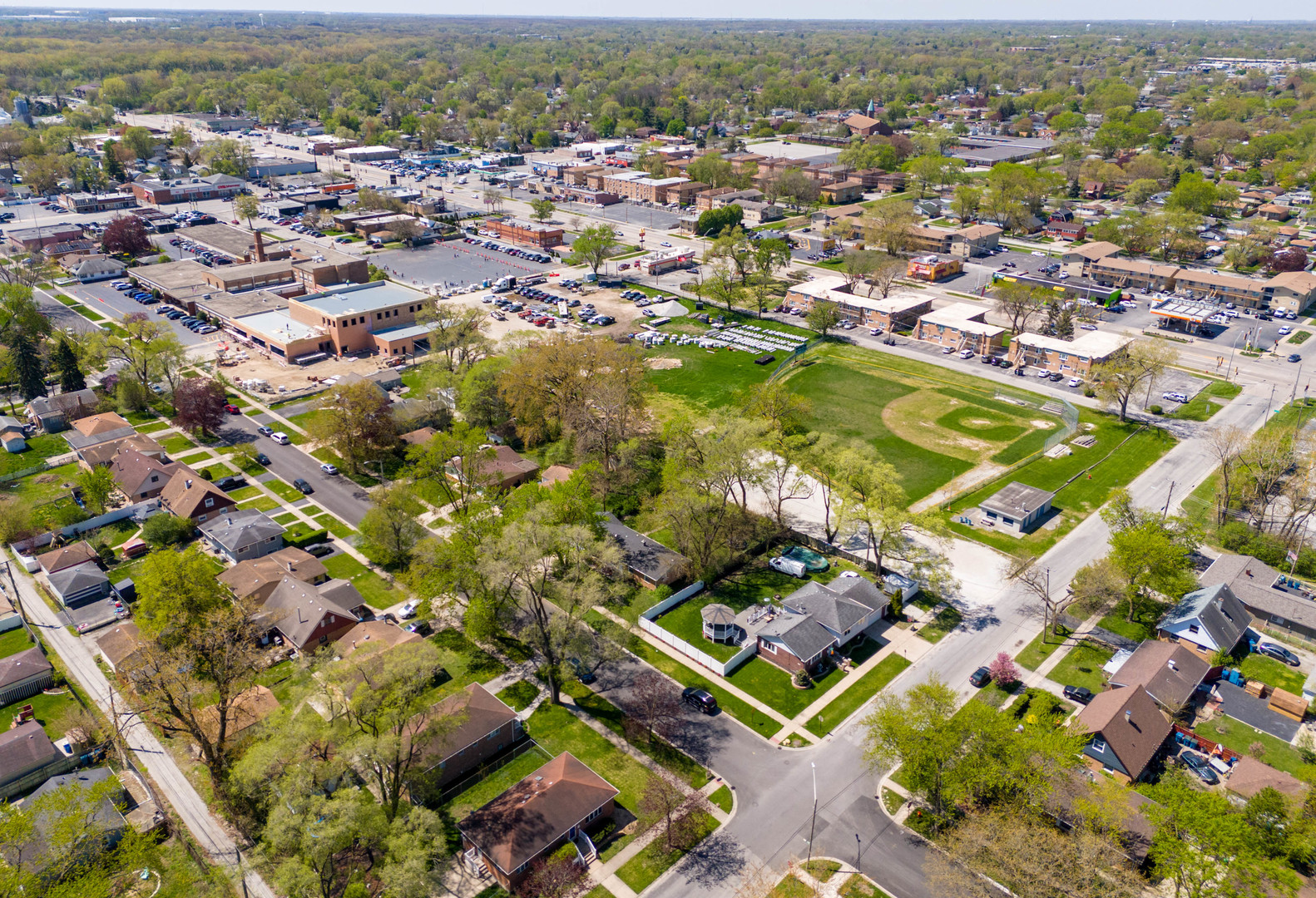 14536 Ridgeway Avenue Midlothian, IL 60445 - Photo 18 of 18 an aerial view of residential houses with outdoor space