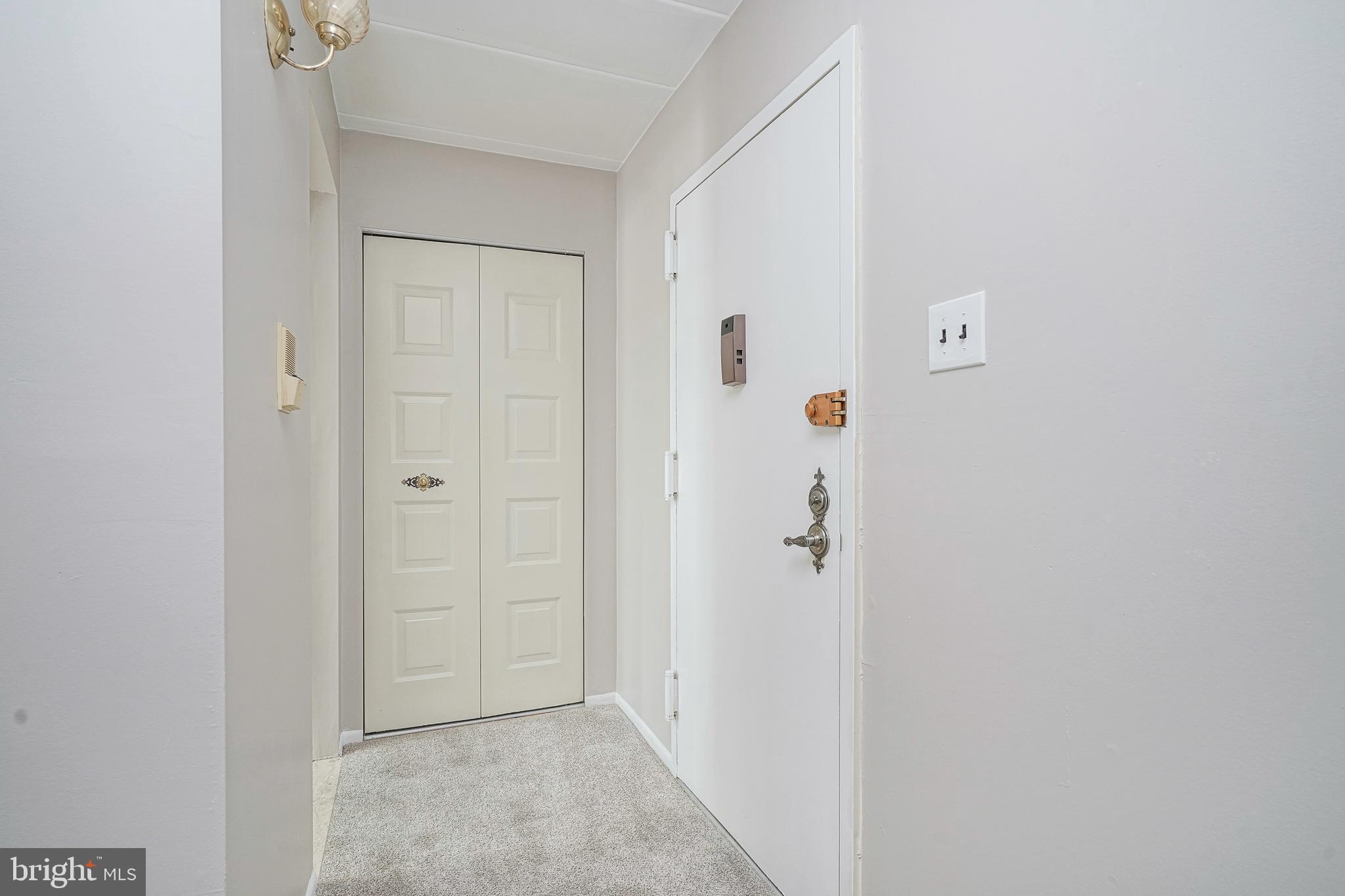 2628 Welsh Road, Unit 201 Philadelphia, PA 19152 - Photo 3 of 23 Foyer/Unit Entrance
