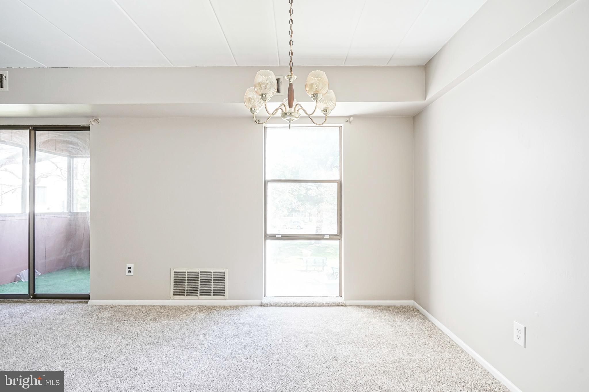 2628 Welsh Road, Unit 201 Philadelphia, PA 19152 - Photo 10 of 23 Dining Room