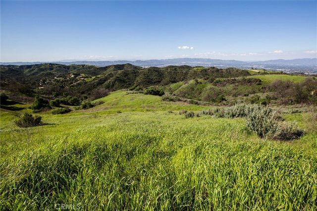 $1,250,000 | 1 Mulholland, Tarzana, CA 90290