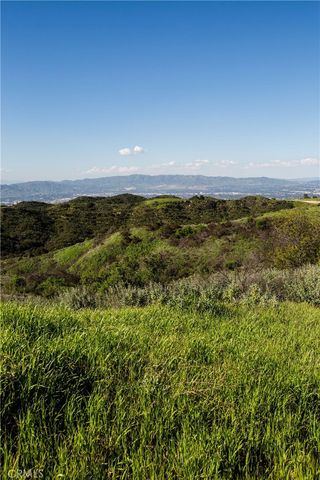 $1,250,000 | 1 Mulholland, Tarzana, CA 90290