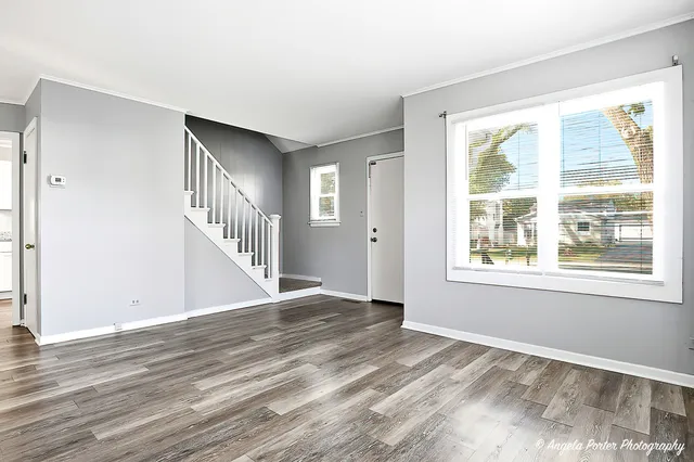 $189,000 | 1315 Cherokee Drive, Round Lake Beach, IL 60073