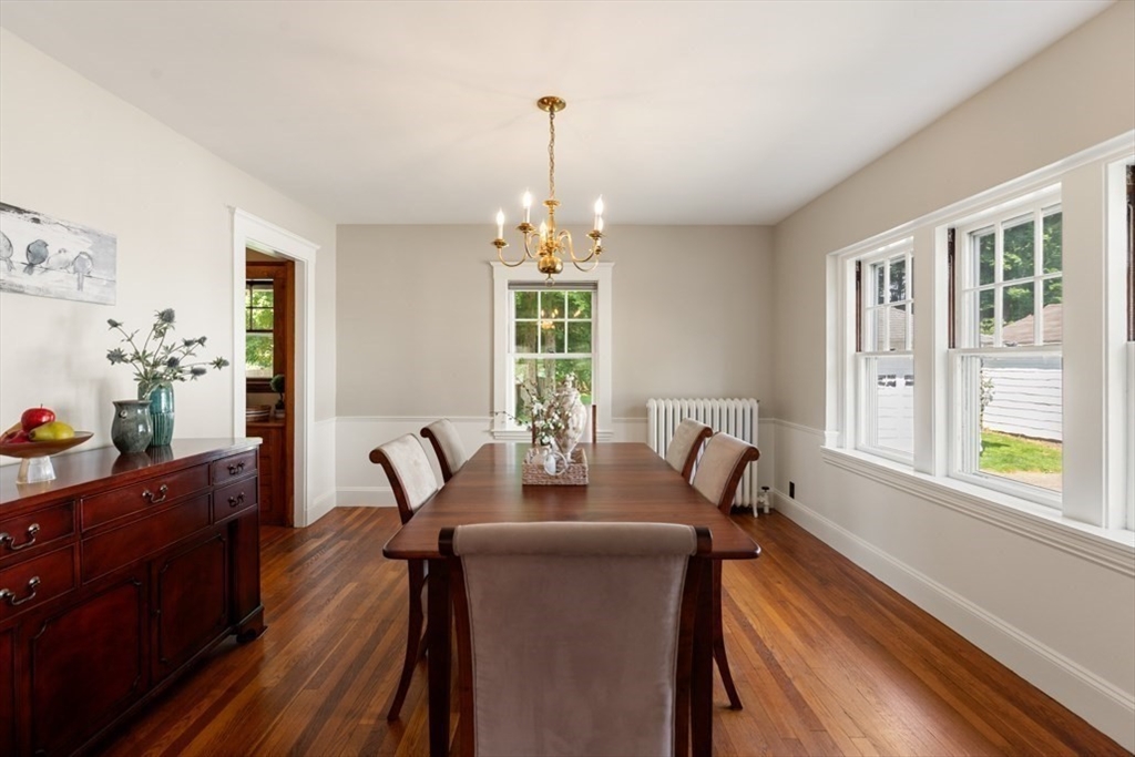 8 Berkeley Street Reading, MA 01867 - Photo 11 of 32
