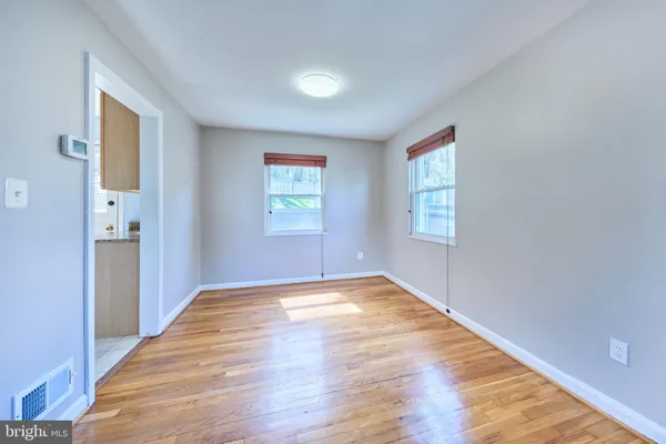 $2,700 | 2319 Riverview Terrace, Alexandria, VA 22303