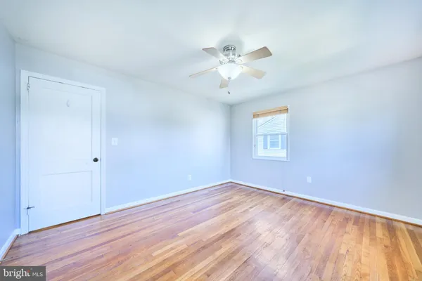 $2,700 | 2319 Riverview Terrace, Alexandria, VA 22303