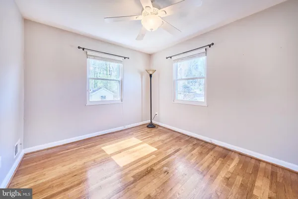 $2,700 | 2319 Riverview Terrace, Alexandria, VA 22303