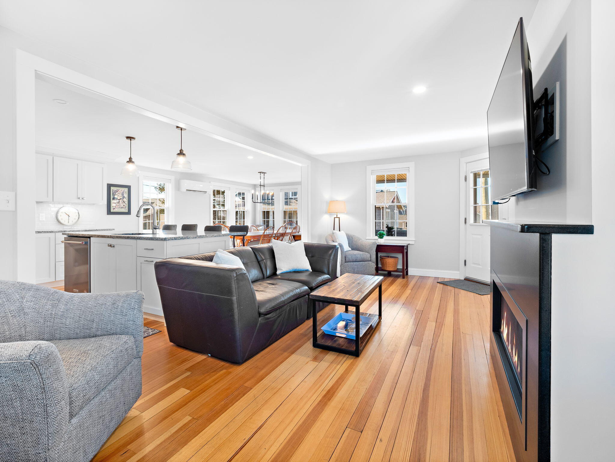 28 Spurr Road Pocasset, MA 02559 - Photo 17 of 47 a living room with furniture and a flat screen tv