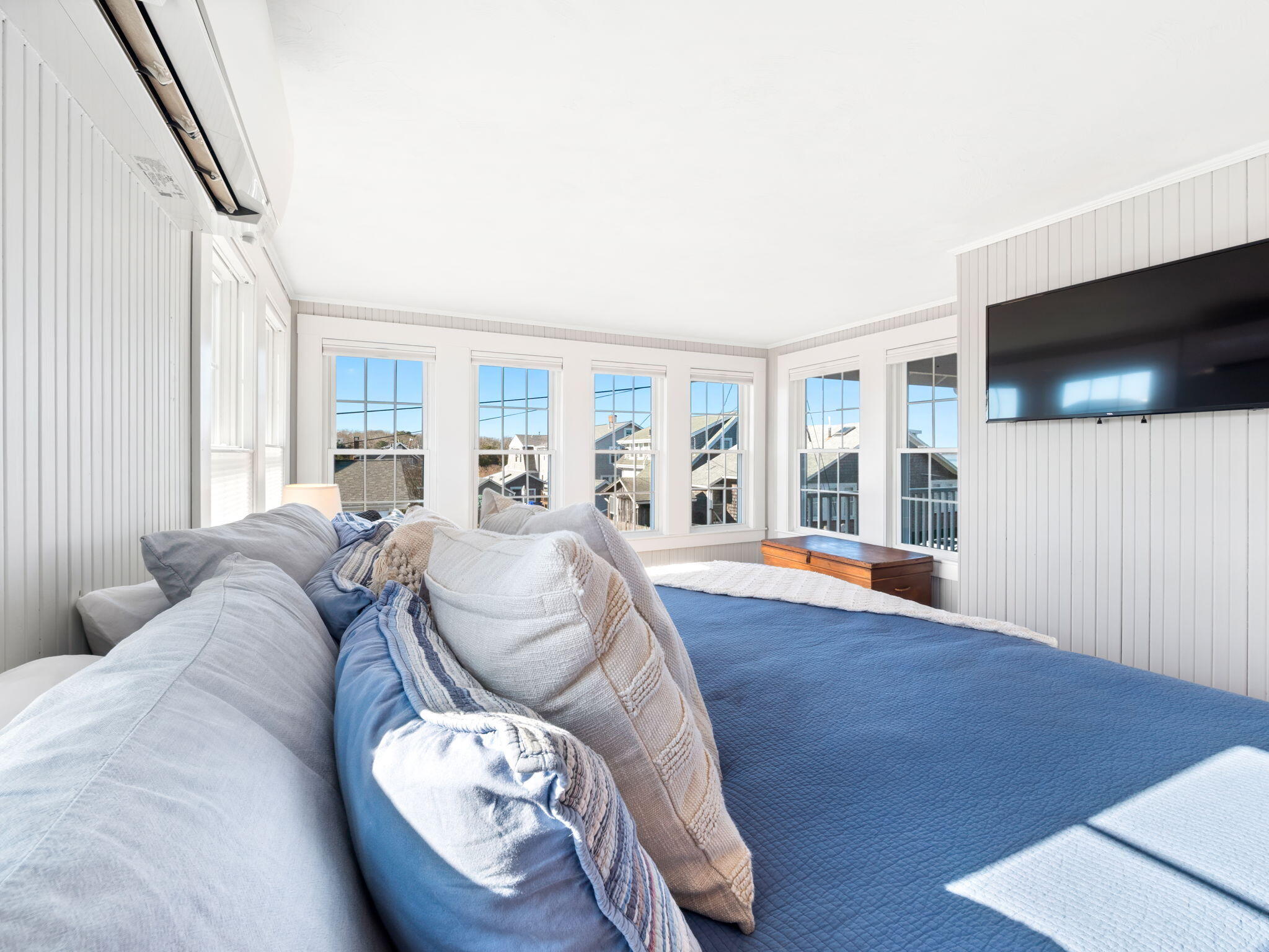 28 Spurr Road Pocasset, MA 02559 - Photo 38 of 47 a living room with furniture and a flat screen tv