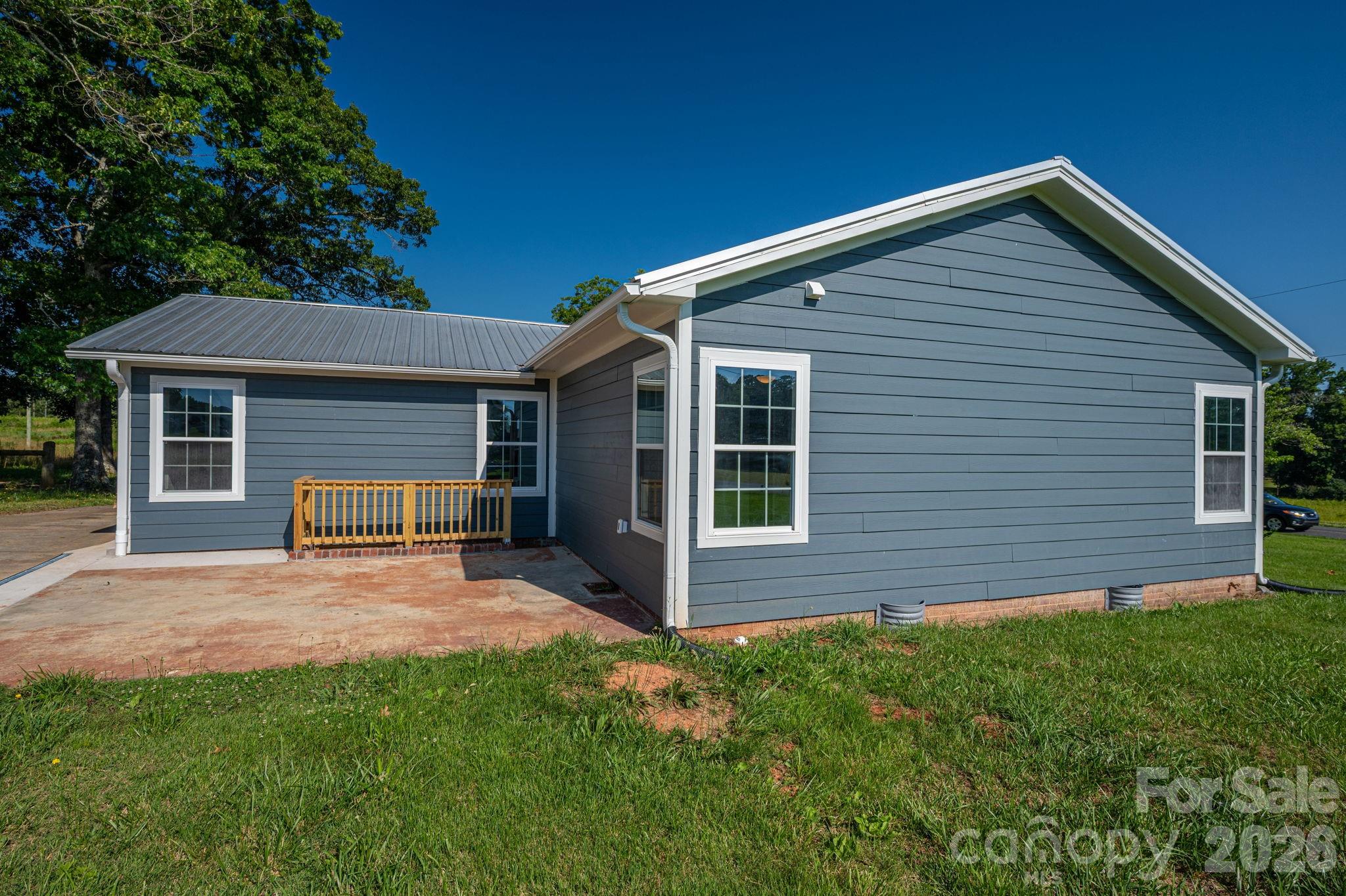 6123 Flay Road Cherryville, NC 28021 - Photo 8 of 44