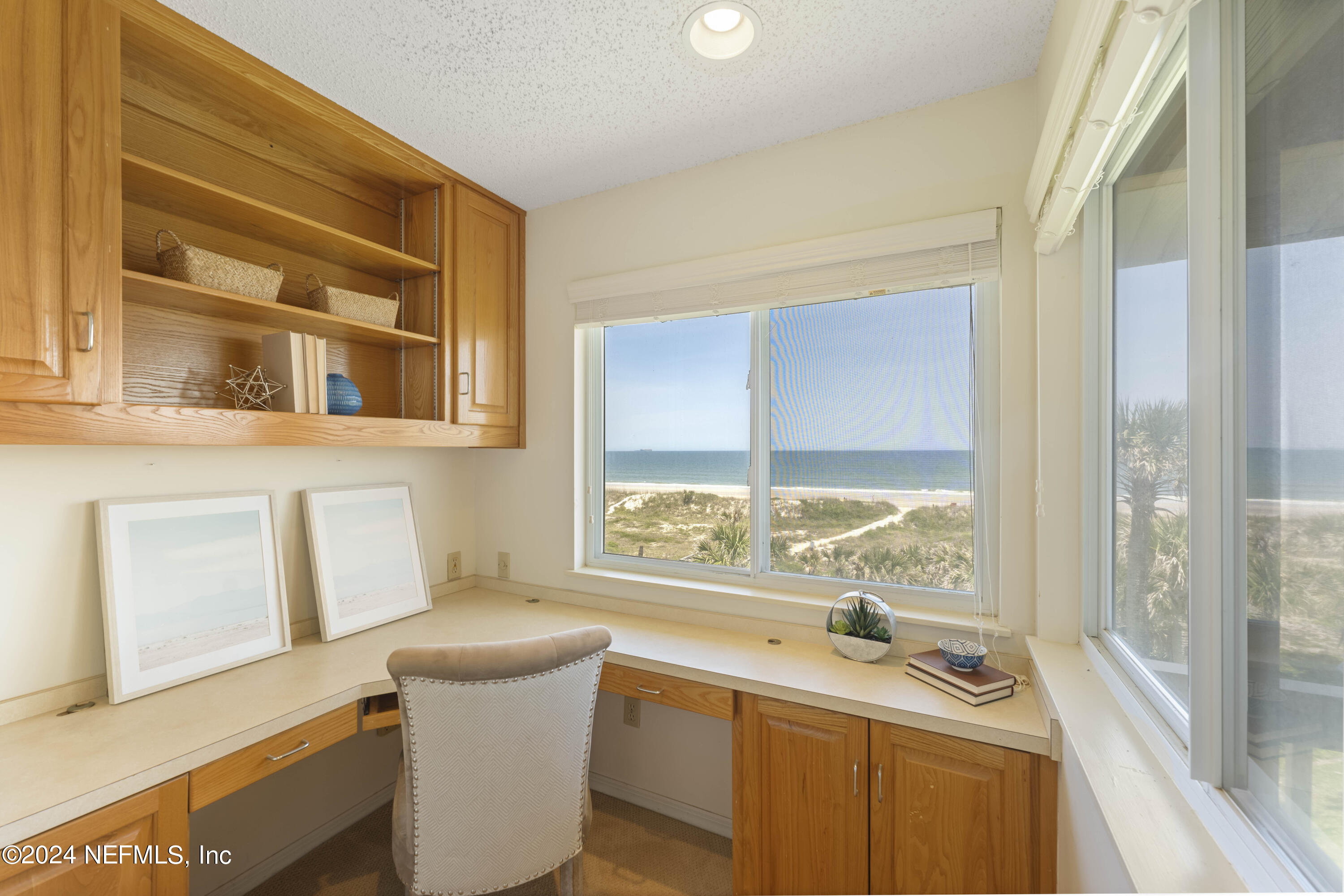 2279 Seminole Road, Unit 4 Atlantic Beach, FL 32233 - Photo 17 of 45 a bathroom with a sink a toilet and tub
