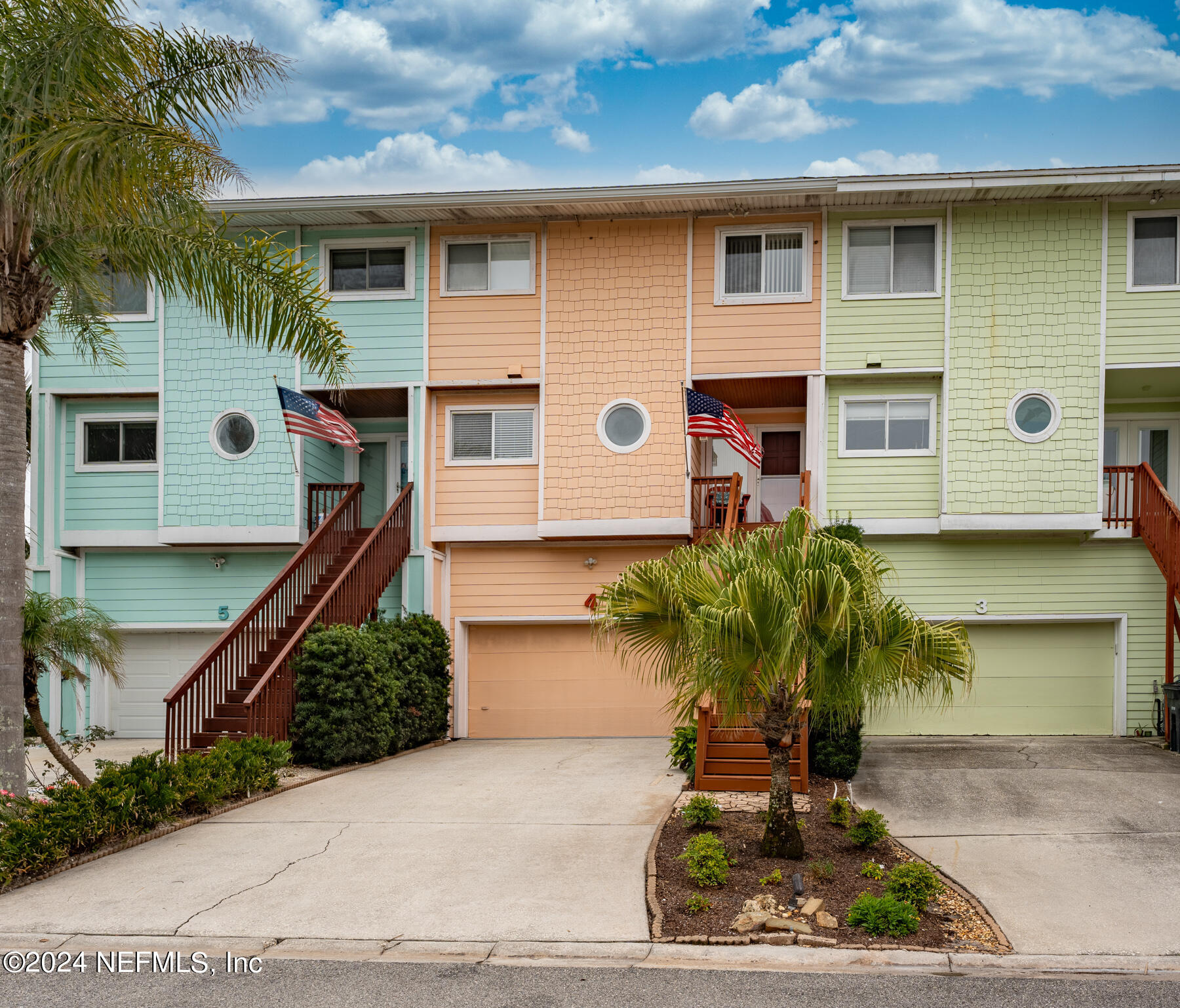 2279 Seminole Road, Unit 4 Atlantic Beach, FL 32233 - Photo 42 of 45 a front view of a house with garden