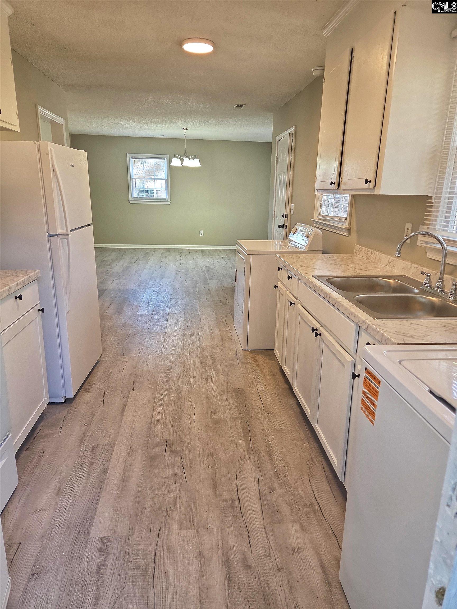 250 Dyson Street Manning, SC 29102 - Photo 6 of 13