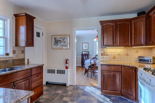 $725,000 | 490 Barnumville Road, Manchester, VT 05255