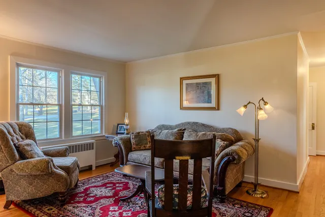 $725,000 | 490 Barnumville Road, Manchester, VT 05255