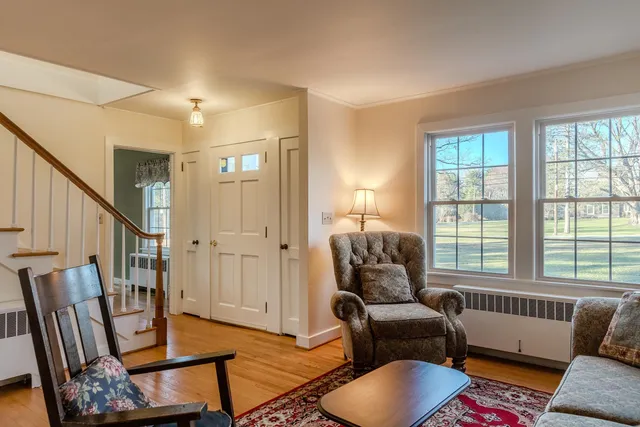 $725,000 | 490 Barnumville Road, Manchester, VT 05255