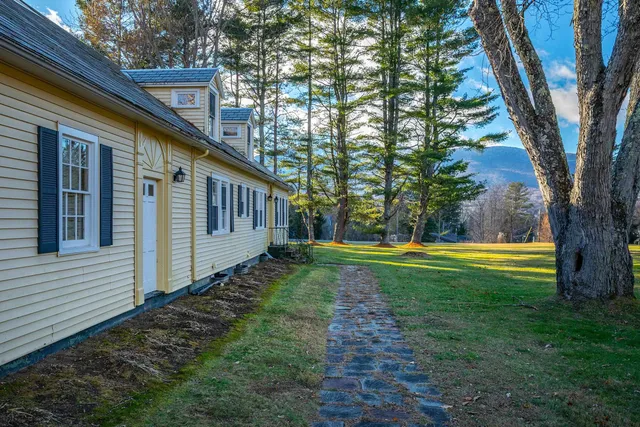 $725,000 | 490 Barnumville Road, Manchester, VT 05255