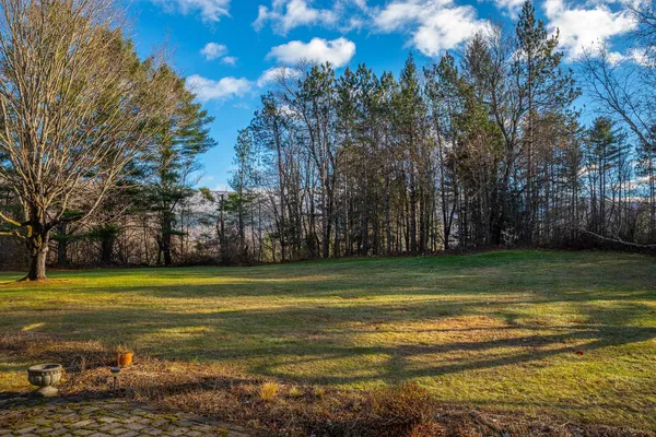 $675,000 | 490 Barnumville Road, Manchester, VT 05255