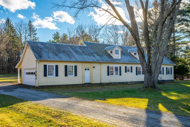 $725,000 | 490 Barnumville Road, Manchester, VT 05255