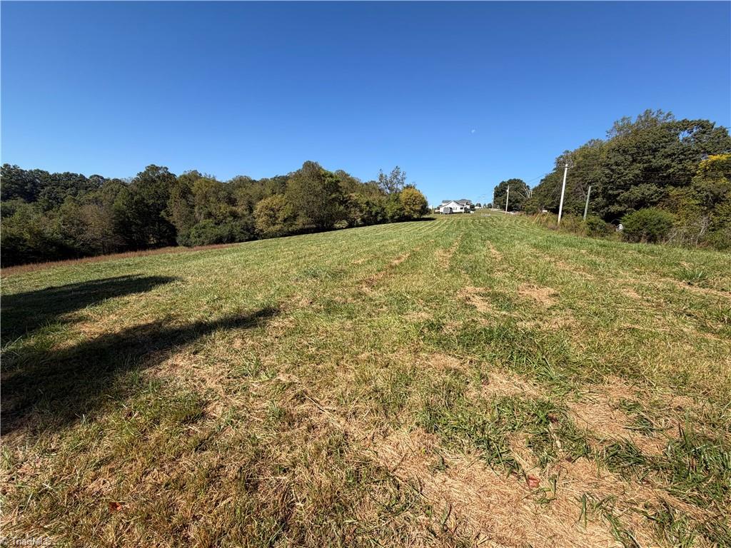 168 Hiatt Road Mount Airy, NC 27030 - Photo 30 of 35 Gallery Image 30