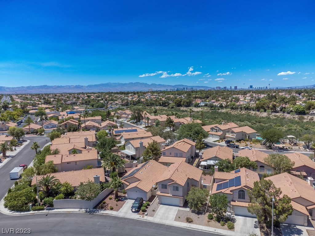 209 Ocotillo Pointe Terrace Henderson, NV 89074 - Photo 4 of 34