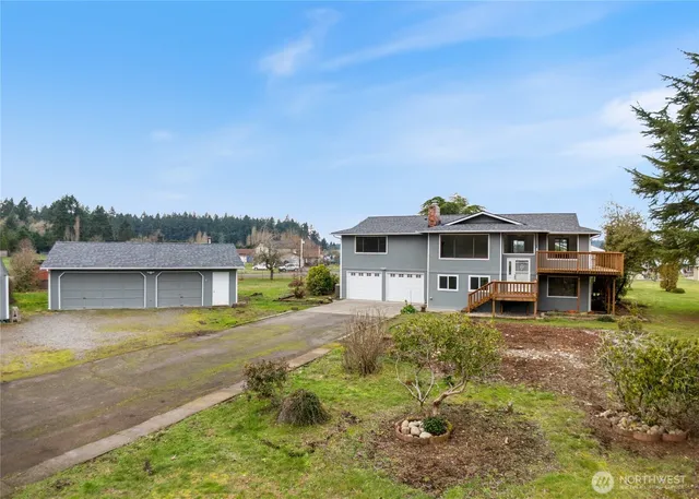 $749,777 | 9932 Berkshire Loop Southeast, Olympia, WA 98513