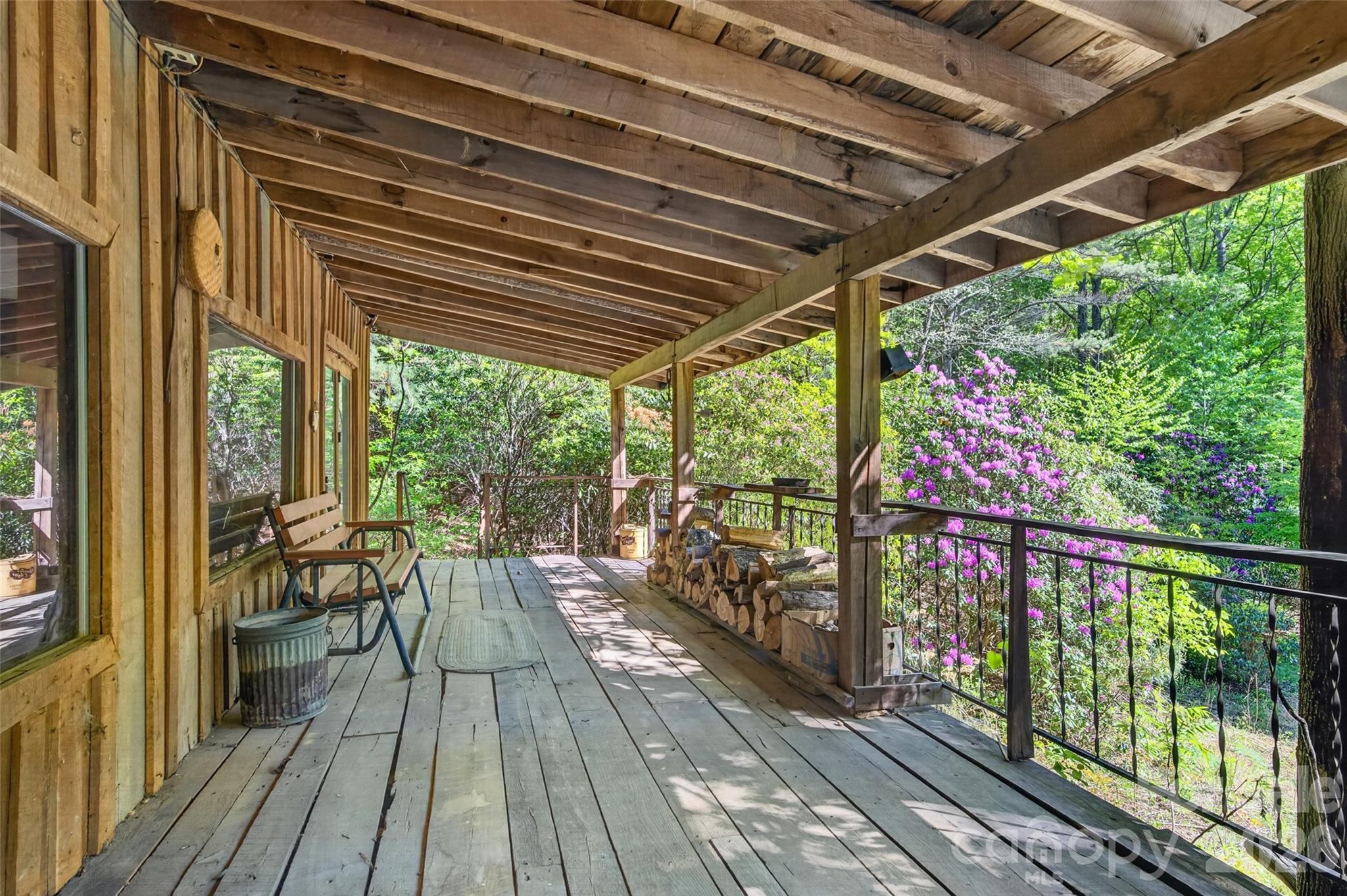 451 Signal Tree Road Deep Gap, NC 28618 - Photo 3 of 26