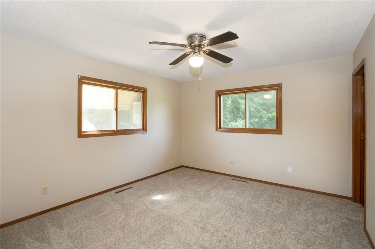301 Bud Road Lisbon, IA 52253 - Photo 14 of 33 Gallery Image 14