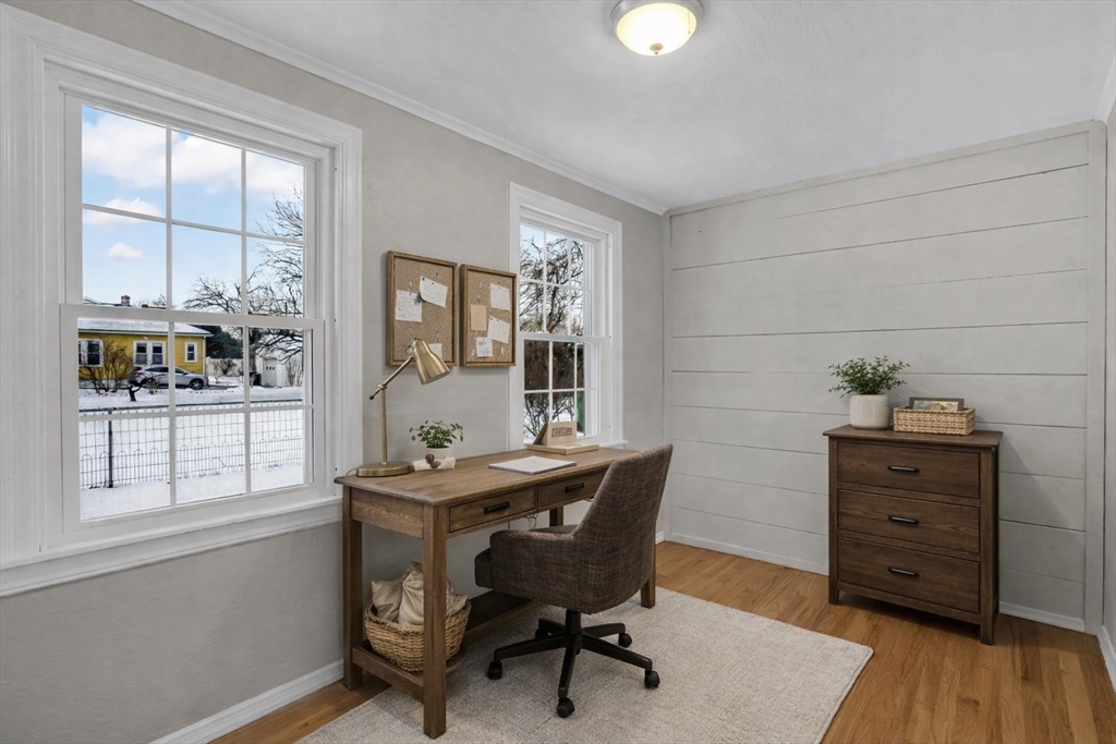 103 Catherine Street Chicopee, MA 01013 - Photo 12 of 42