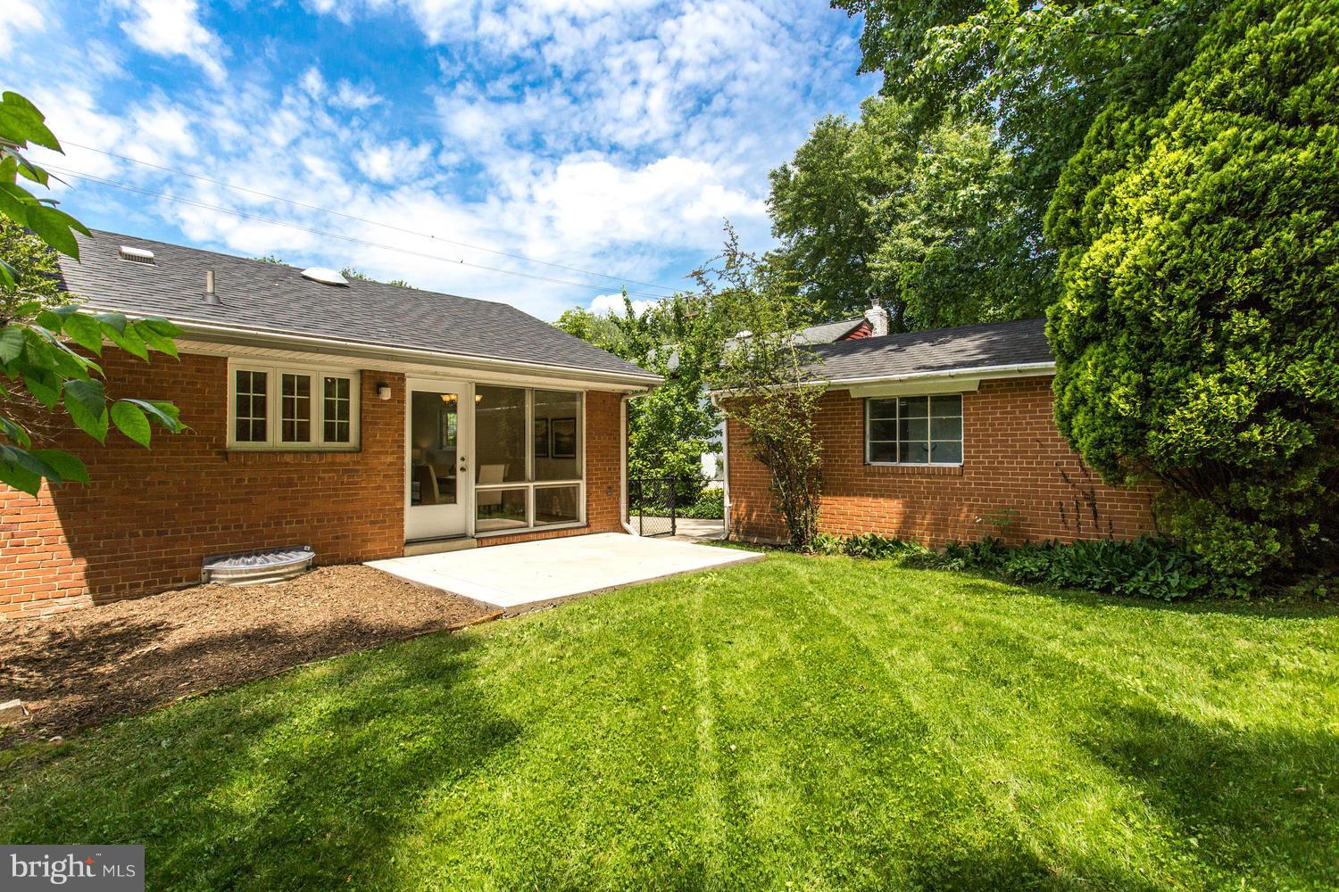 6504 Stoneham Road Bethesda, MD 20817 - Photo 24 of 25 Exterior (Rear)