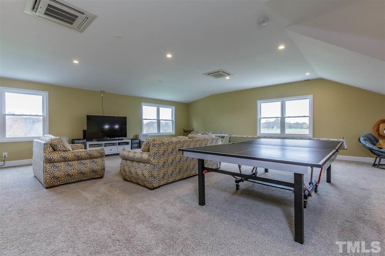 1117 Boone Road Burlington, NC 27217 - Photo 19 of 30 EXPANSIVE bonus on level 2