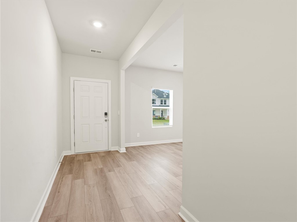 204 Granby Trail Easley, SC 29642 - Photo 2 of 40